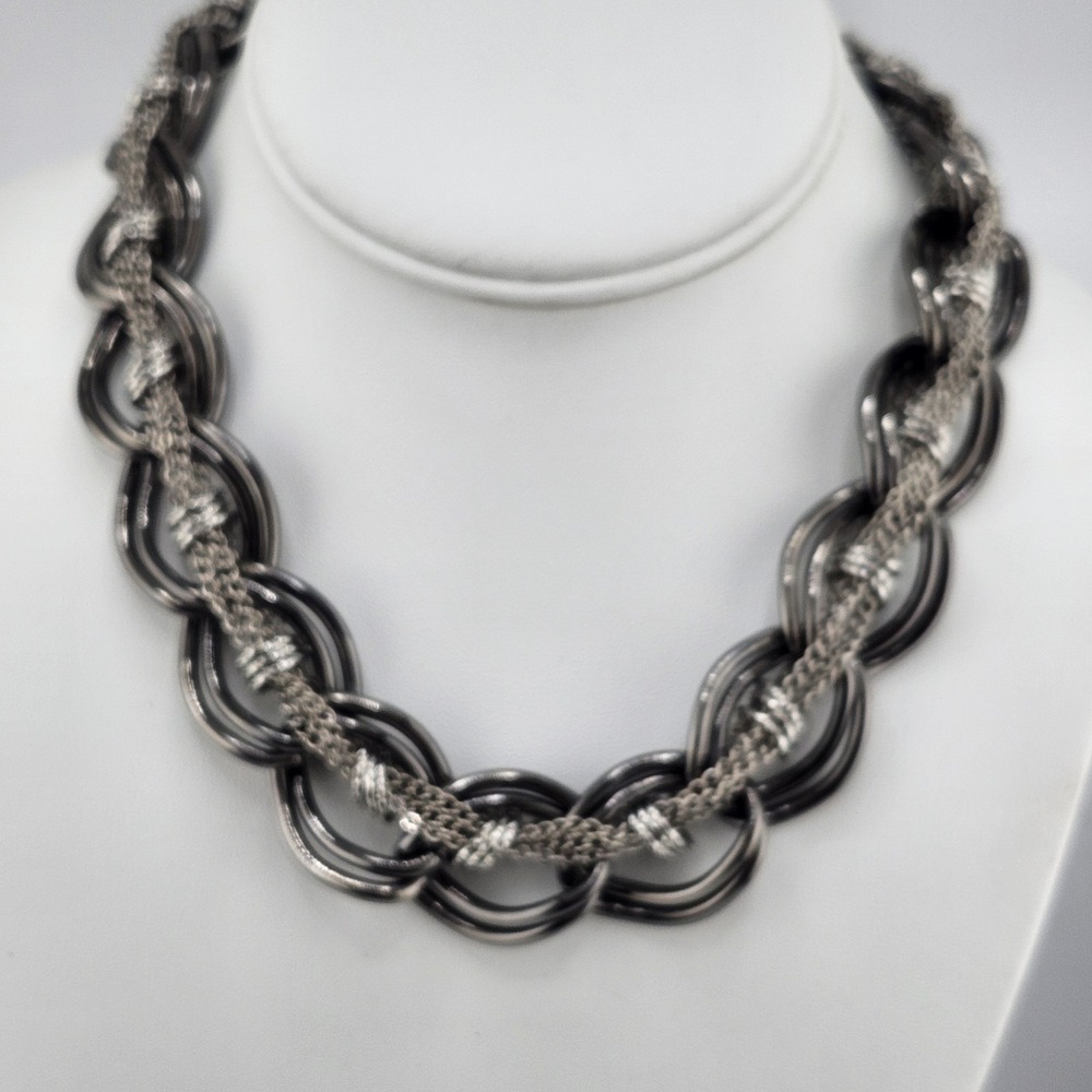 Premier Designs Knotted Silver Tone & Black Double Curved Ring Necklace 18" -19"